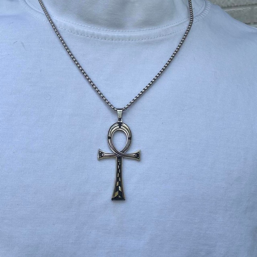 Silver Ankh Necklace Mens Detailed Cross Pendant 24 Inch Chain Y2K Accessory